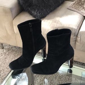 Black suede tortoise heel boots